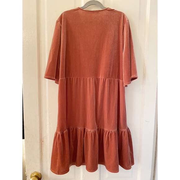 Zara Mauve Velvet Mini Dress - Picture 2 of 4